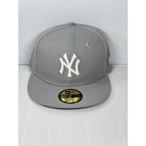 New York Yankees MLB Authentic New Era 59FIFTY Fitted Cap Hat NWT Size 7 1/2